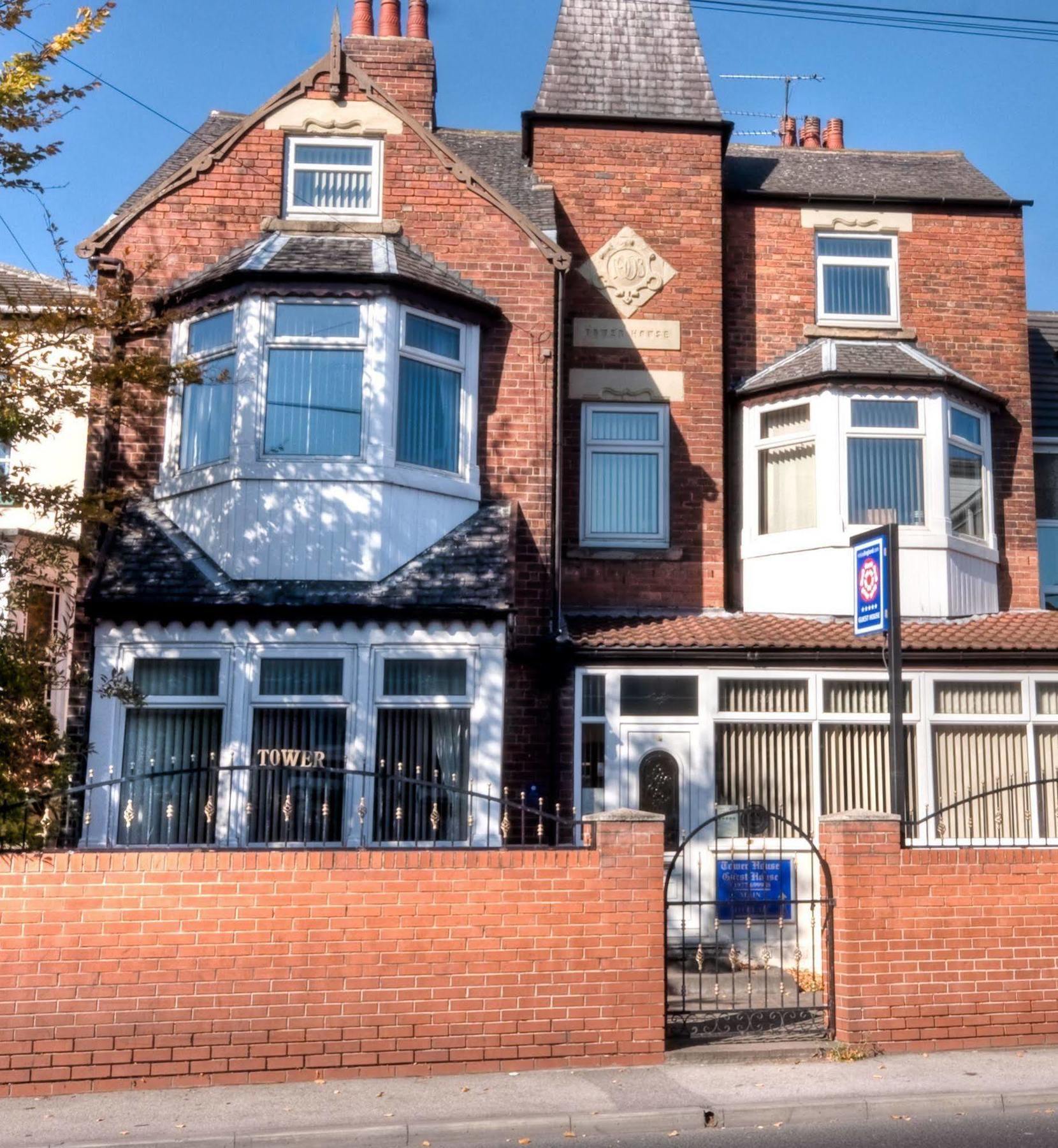 Guest house Tower House Executive 5*